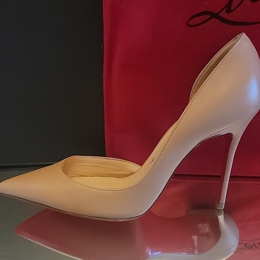 Christian Louboutins Iriza 100 Heel Nude Sz 35.5 - Picture 5 of 15
